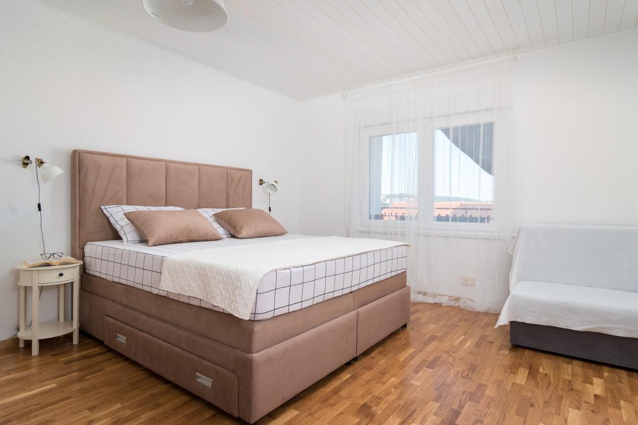 טרוגיר Apartman Regius White מראה חיצוני תמונה