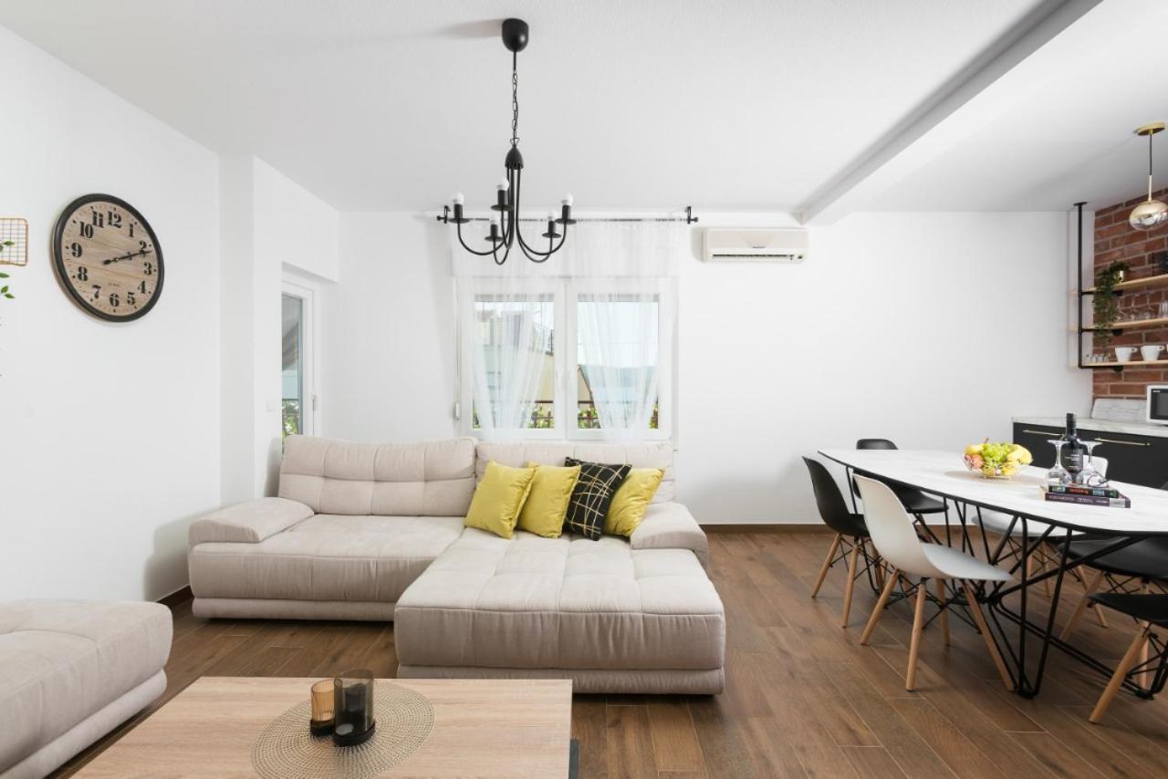 טרוגיר Apartman Regius White חדר תמונה